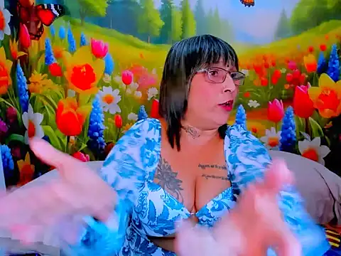XXX chat uživo modela indianroxy