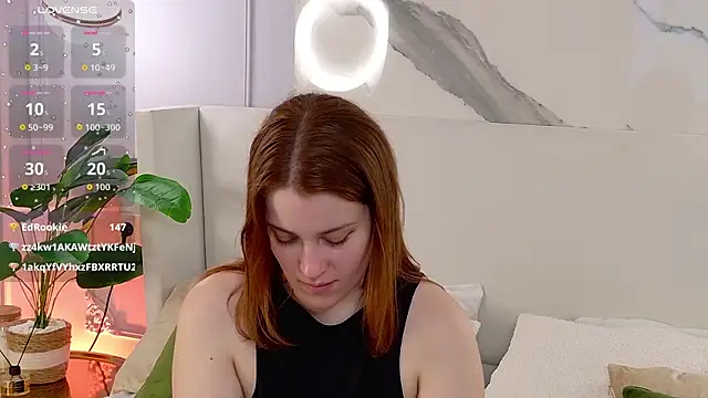 EllieGarson Chat XXX in diretta