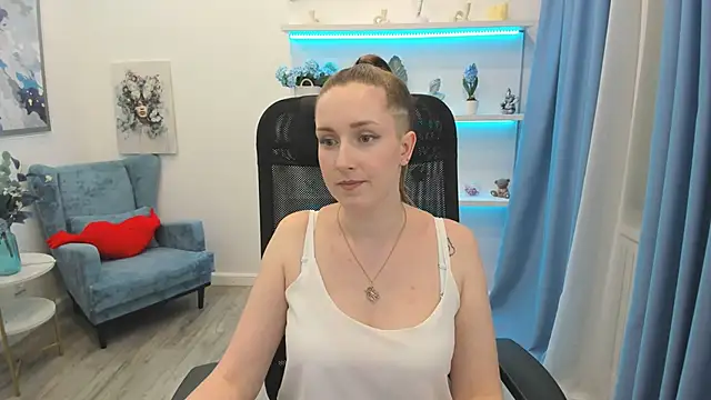 CaseyTerini's Live XXX Chat