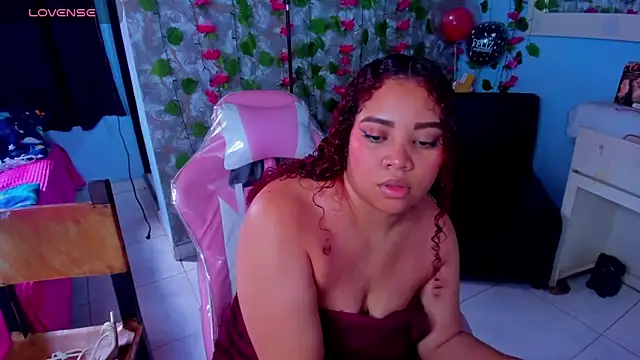 XXX chat uživo modela AngelaCoffee