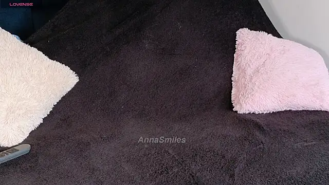 צ'אט XXX בשידור חי של AnnaSmiles