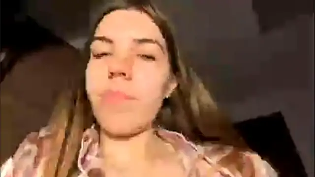 LaurindaStalford লাইভ XXX চ্যাট
