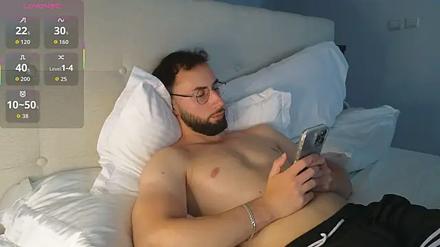 Czat XXX na żywo – RyanStorm_