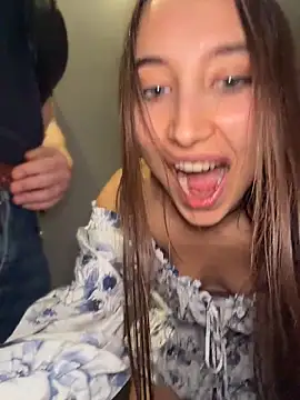 Онлайн чат XXX ICrazyOneIRL