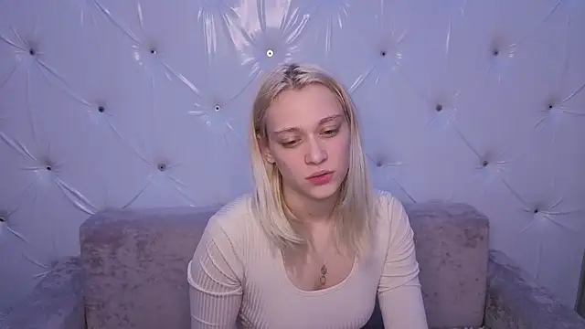 Živý XXX chat KaraLiin
