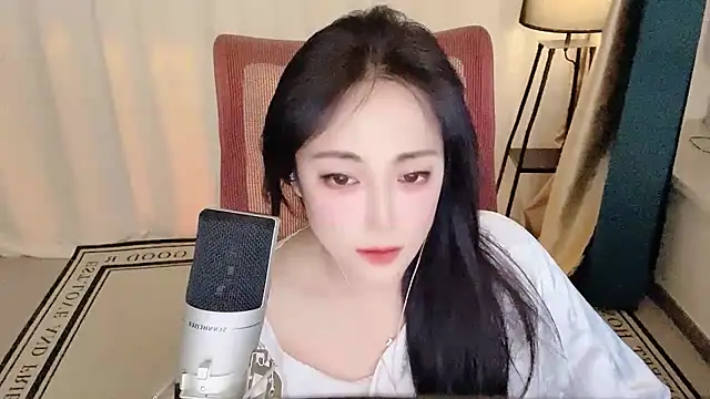 Daisy-77 现场XXX聊天