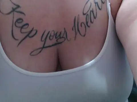 June_Osborne's Webcam Show
