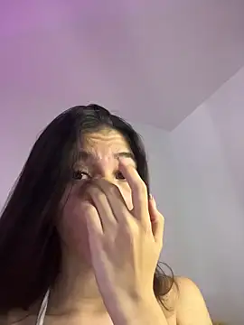 צ'אט XXX בשידור חי של cutesofiaa