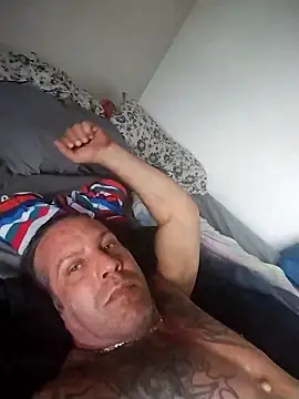 AceticPinscher's Webcam Show