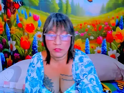 Онлайн чат XXX indianroxy