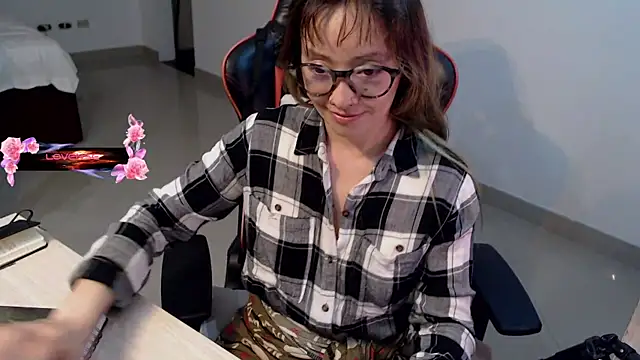 Chatroom XXX en direct de pink-2022