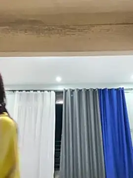 Sis27 即時 XXX 聊天