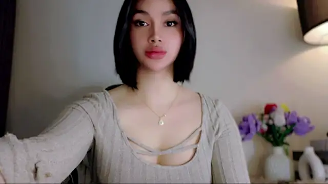 Anna_HollyDoll Chat XXX in diretta