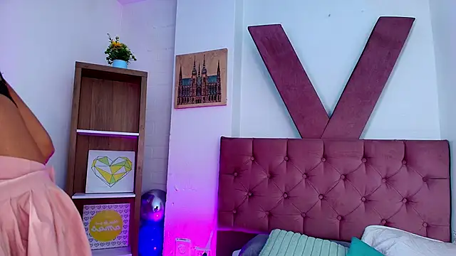 Chat +18 de CamiilaReyes ao vivo