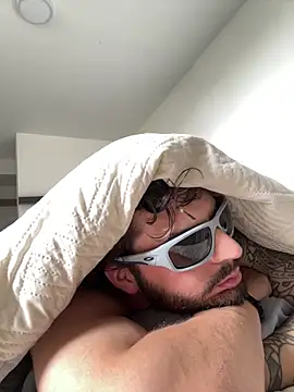 thomas_gun 라이브 XXX 채팅