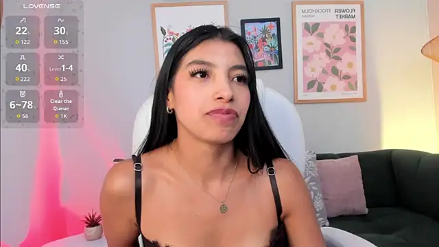 Chat +18 de Tiffany_Low ao vivo