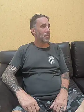 Show de Tiojhonny na webcam