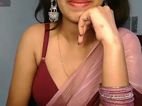 Moksha_ Live XXX-Chat