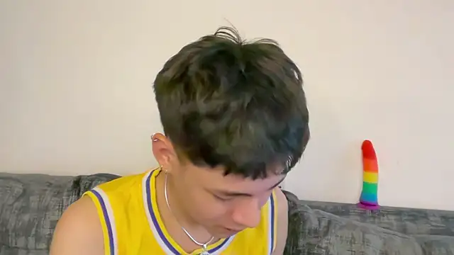 Andy_Belier23 在線直播表演