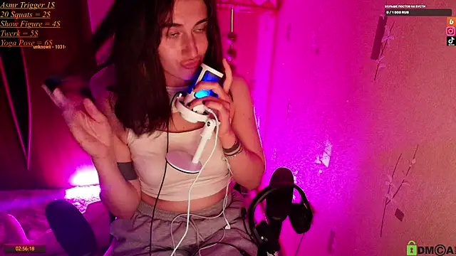 Chatroom XXX en direct de KristinaScott