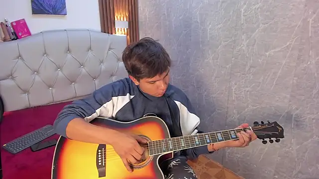 Thiago_Kozak 在線直播表演