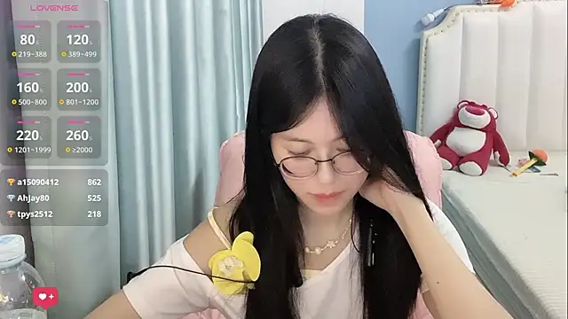XXX chat uživo modela Luna-666