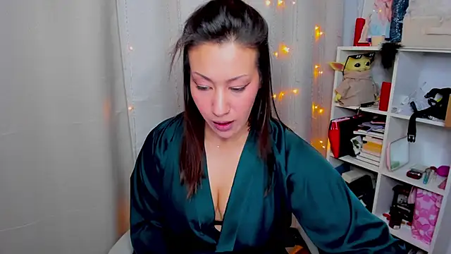 XXX chat uživo modela FieryHeart
