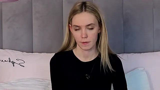 צ'אט XXX בשידור חי של NikkiRyx