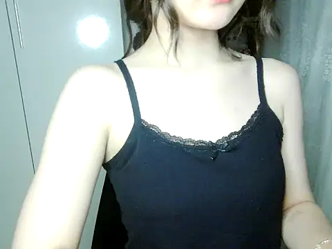_Shizukaa_'s Live XXX Chat