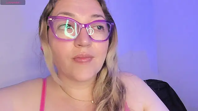 Naty_Mature_ 网络视讯表演