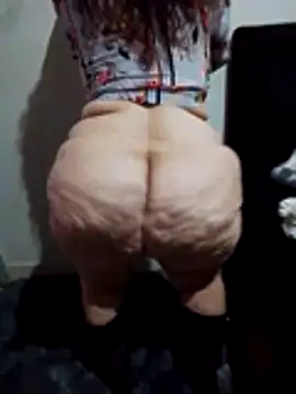 MegaAssMature's Webcam Show