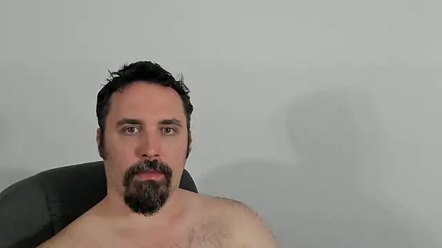 Metalstud's Webcam Show