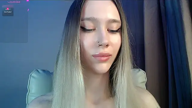 Des_ch's Live XXX Chat