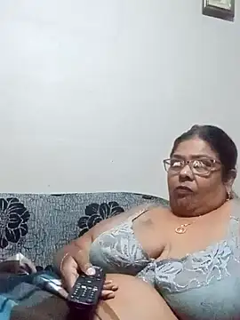 Chat +18 de mileesha ao vivo