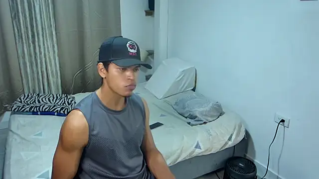 Jhon_wich 现场XXX聊天