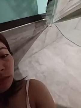 -Trinina- 网络视讯表演