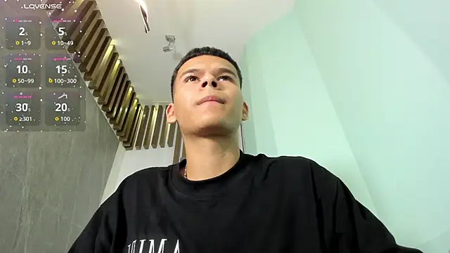 XXX chat uživo modela DylanRoyce_