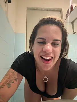 Chat +18 de Casada_Ninja ao vivo