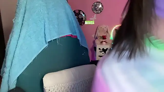 Kanika_9_'s Live XXX Chat