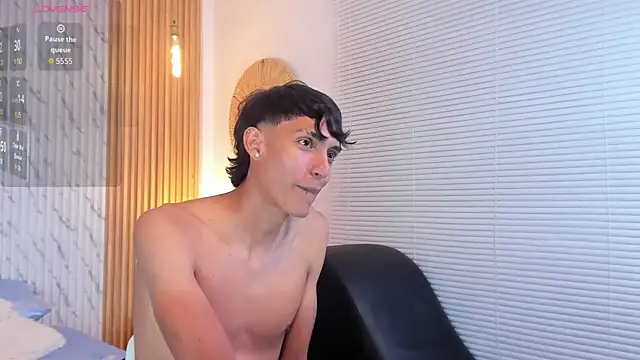 Webkamerová show myke_tucker