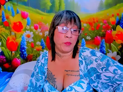 Онлайн чат XXX indianroxy