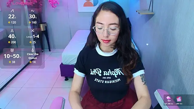 Chat +18 de Veronica_miiller ao vivo