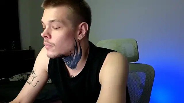 DENIS_HERE Chat XXX live