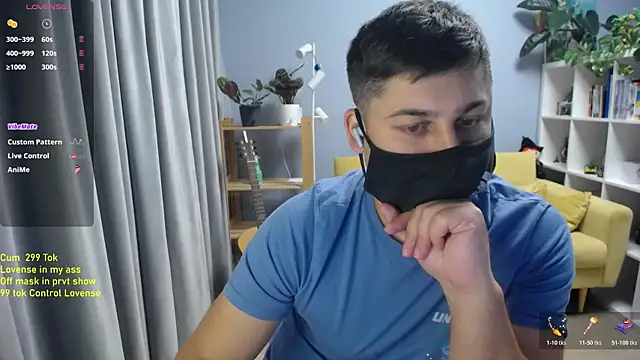 Tomguys Show in webcam