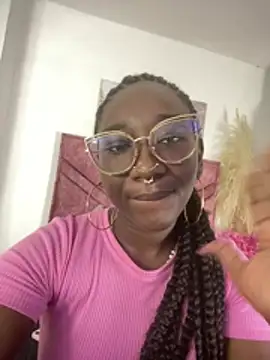 ZahhyFrequency's Live XXX Chat