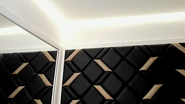 MelisaKovacs Adlı Modelin Canlı XXX Sohbeti