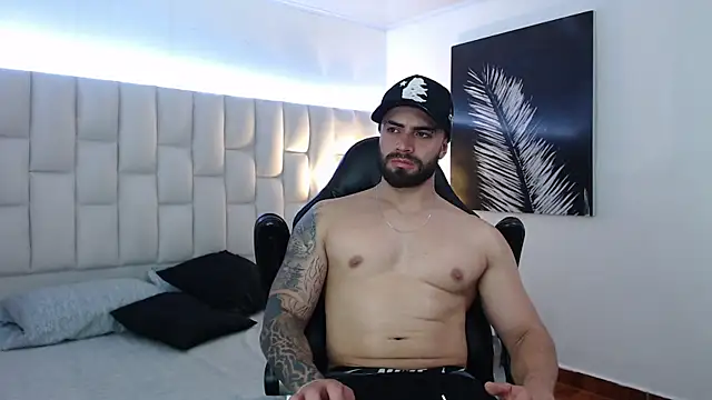 Онлайн чат XXX tony_goldstein