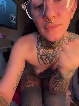 Chat +18 de xsadtanas ao vivo