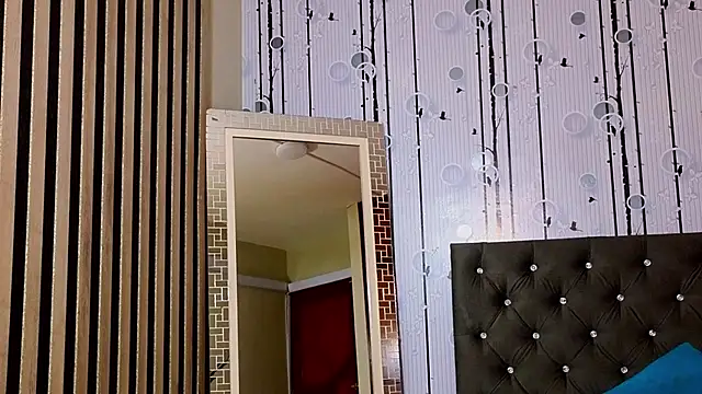 Alex_Bloom Show Webcam