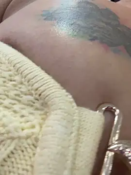 Ariana-07 Chat XXX in diretta